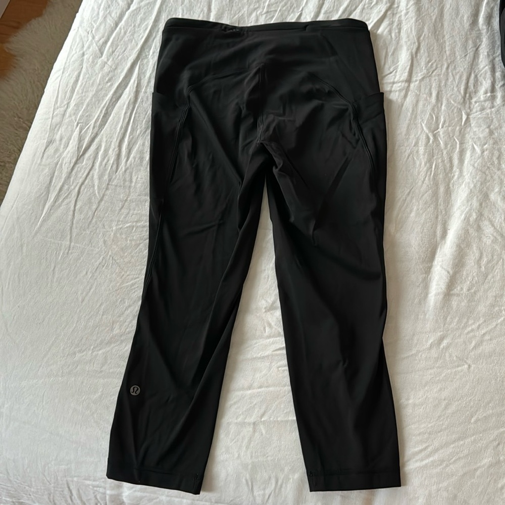 We the Free Lululemon Leggings cropped size 8
